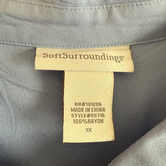 SOFT SURROUNDINGS | Blue Relaxed Fit Pleat Back Button Down Shirt | Size 1X - Picture 3 of 6